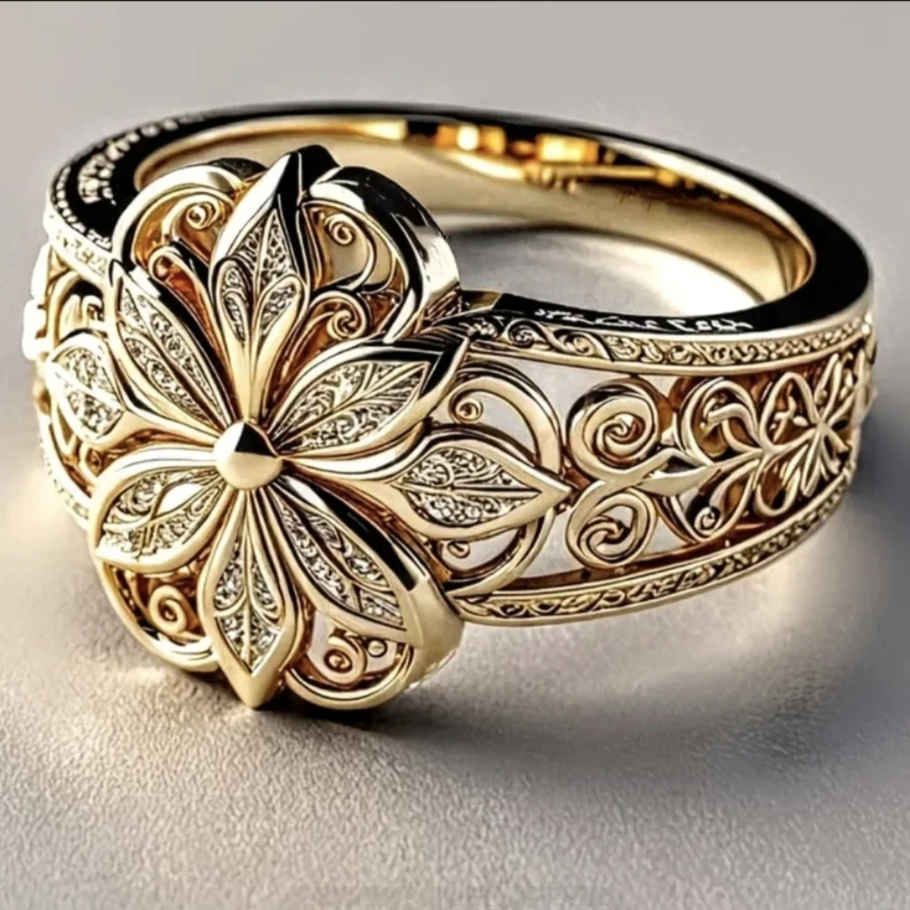 NWT Gold Ring Hollow Floral Pattern Size 7.5 Perfect for Everyday